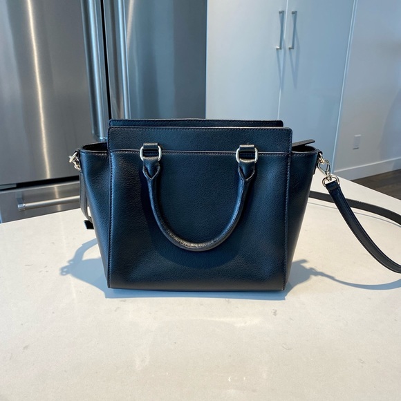 Kate Spade Purse - Picture 2 of 3